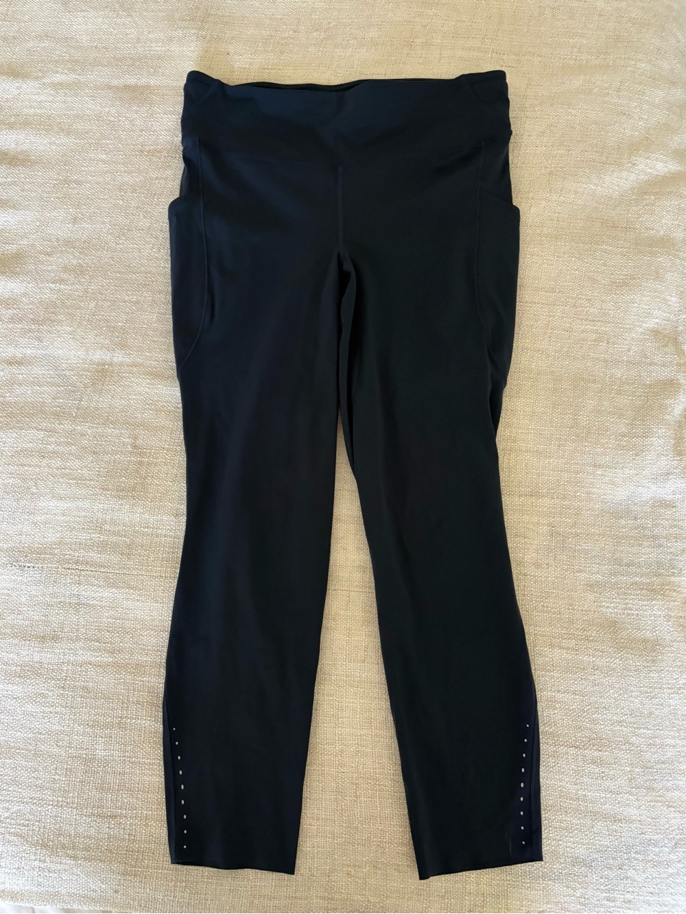 Lululemon Fast & Free 25” Navy High Waisted Size 12